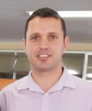 ROBERTO ARAUJO ENÉAS